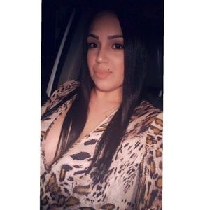 Meet your Posher, Tania